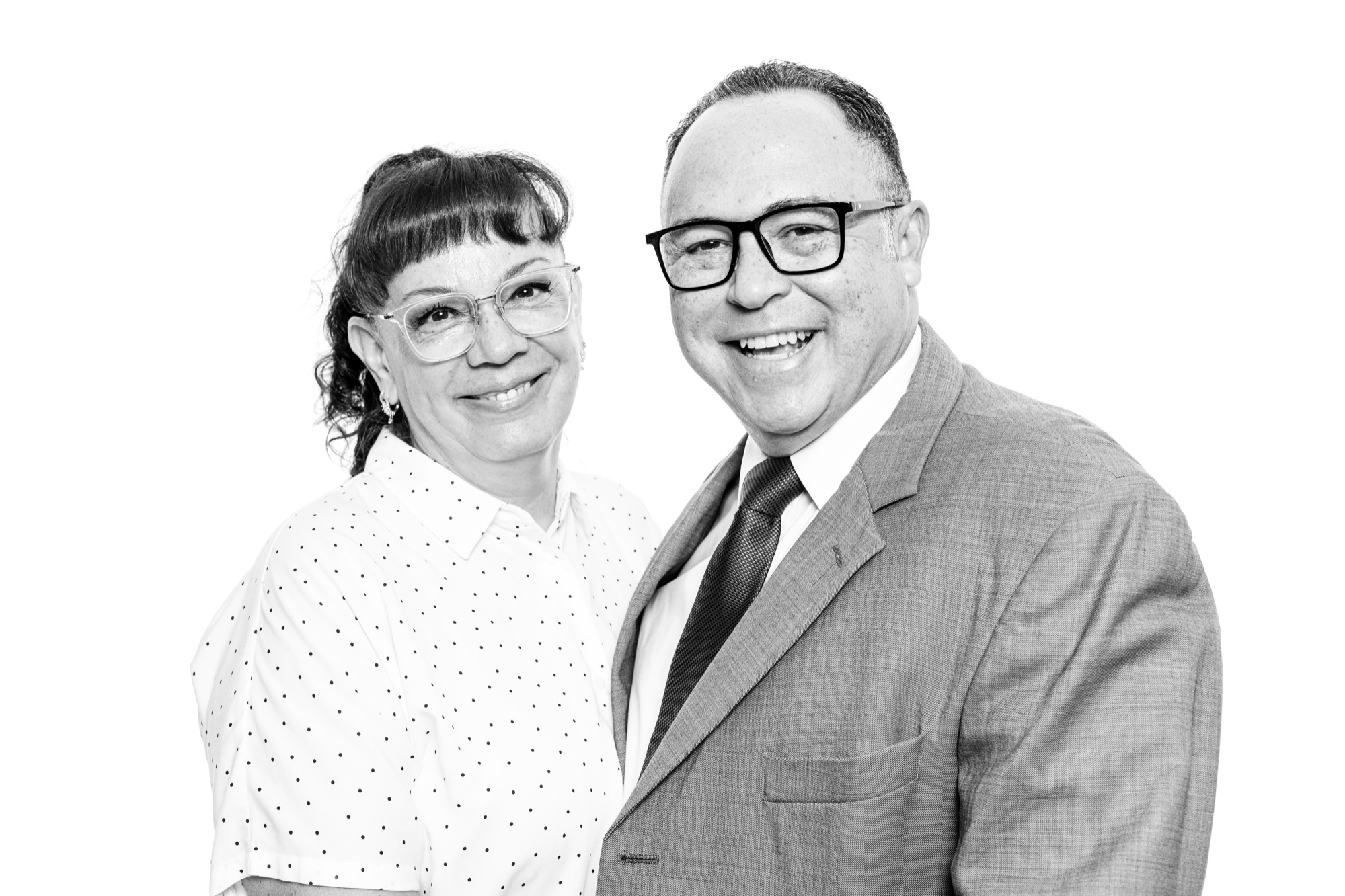 Retrato de estudio en blanco y negro — Monochrome CR, fotografía de bodas en Costa Rica
