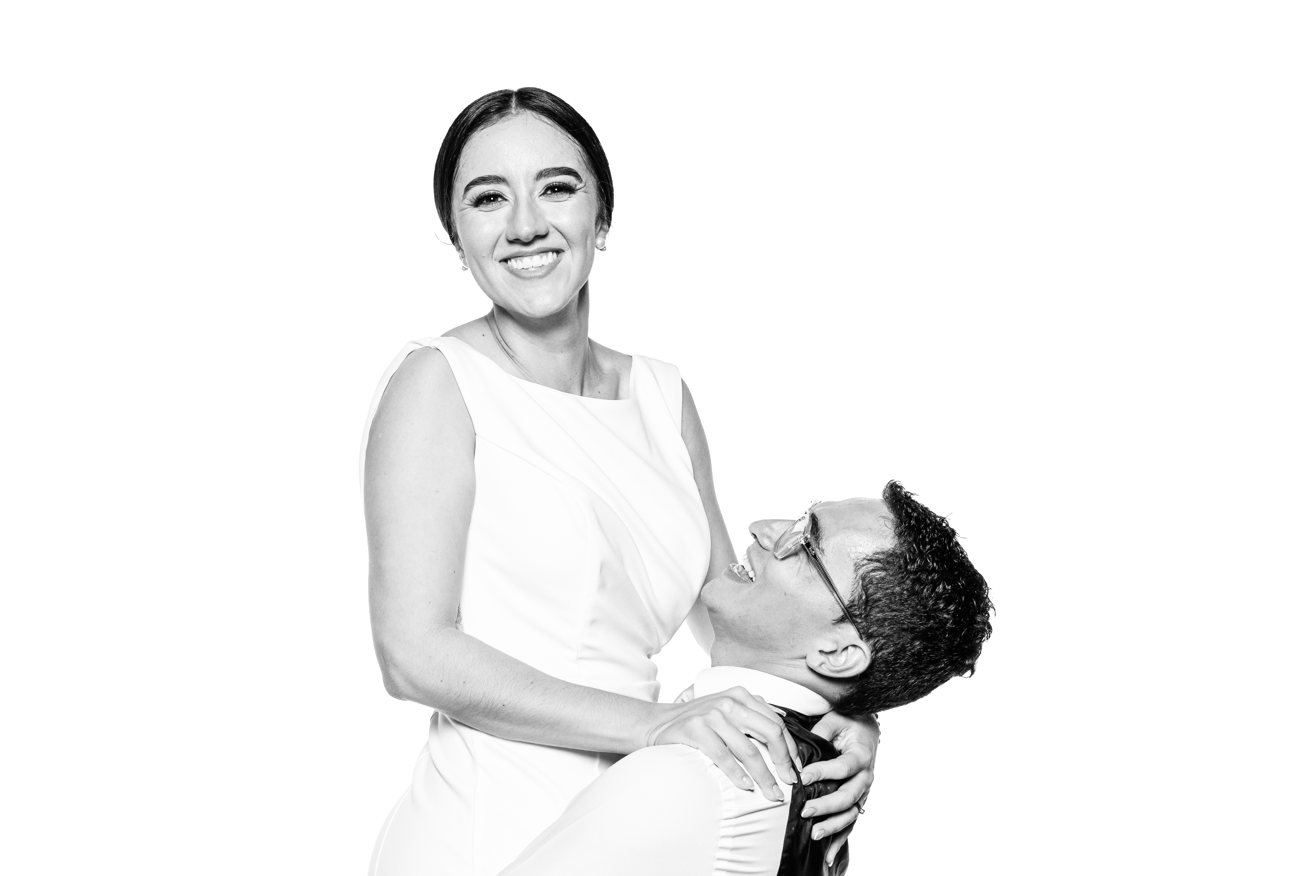 Retrato de estudio en blanco y negro — Monochrome CR, fotografía de bodas en Costa Rica
